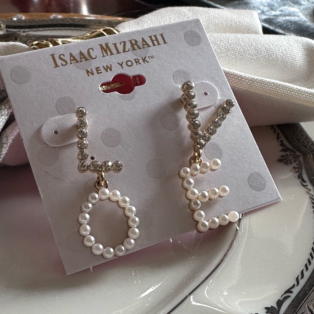 Isaac Mizrahi Love Drop Dangle Earrings NEW - Picture 1 of 5